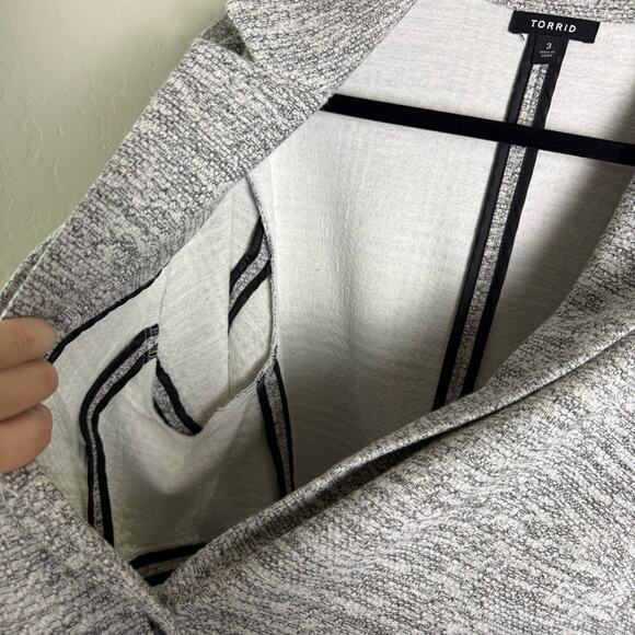 Torrid Studio Double Knit Boyfriend Blazer 3X - Picture 14 of 15